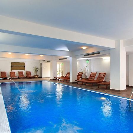 Hotel Domnitei Кэлимэнешти Экстерьер фото