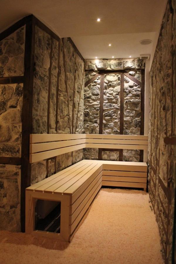 Hotel Domnitei Кэлимэнешти Экстерьер фото